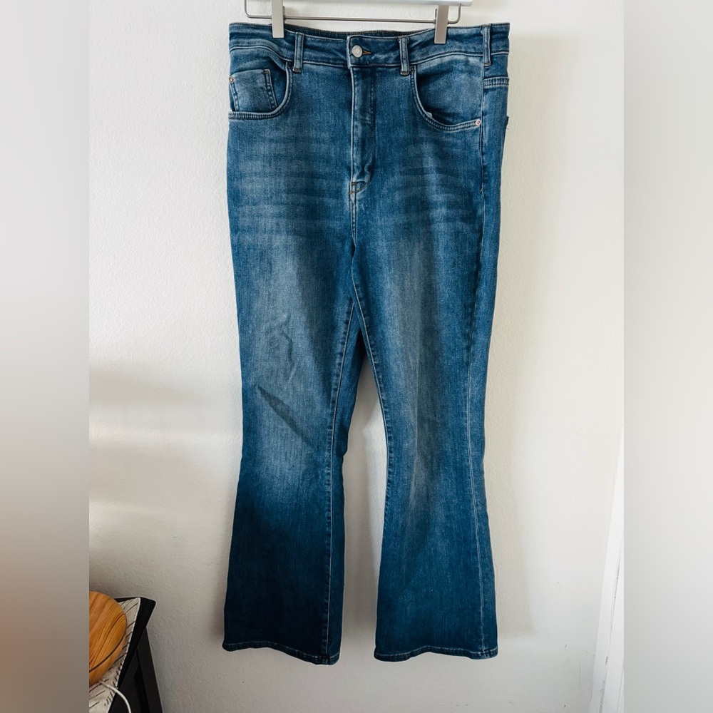 Pilcro Classic Blue Women's Jeans